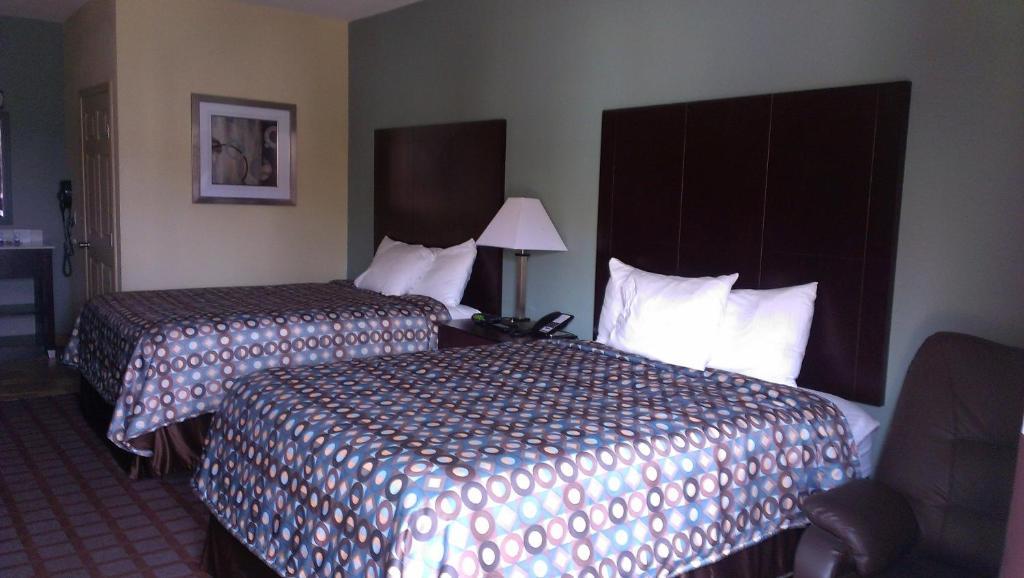 Pearsall Inn And Suites Cameră foto