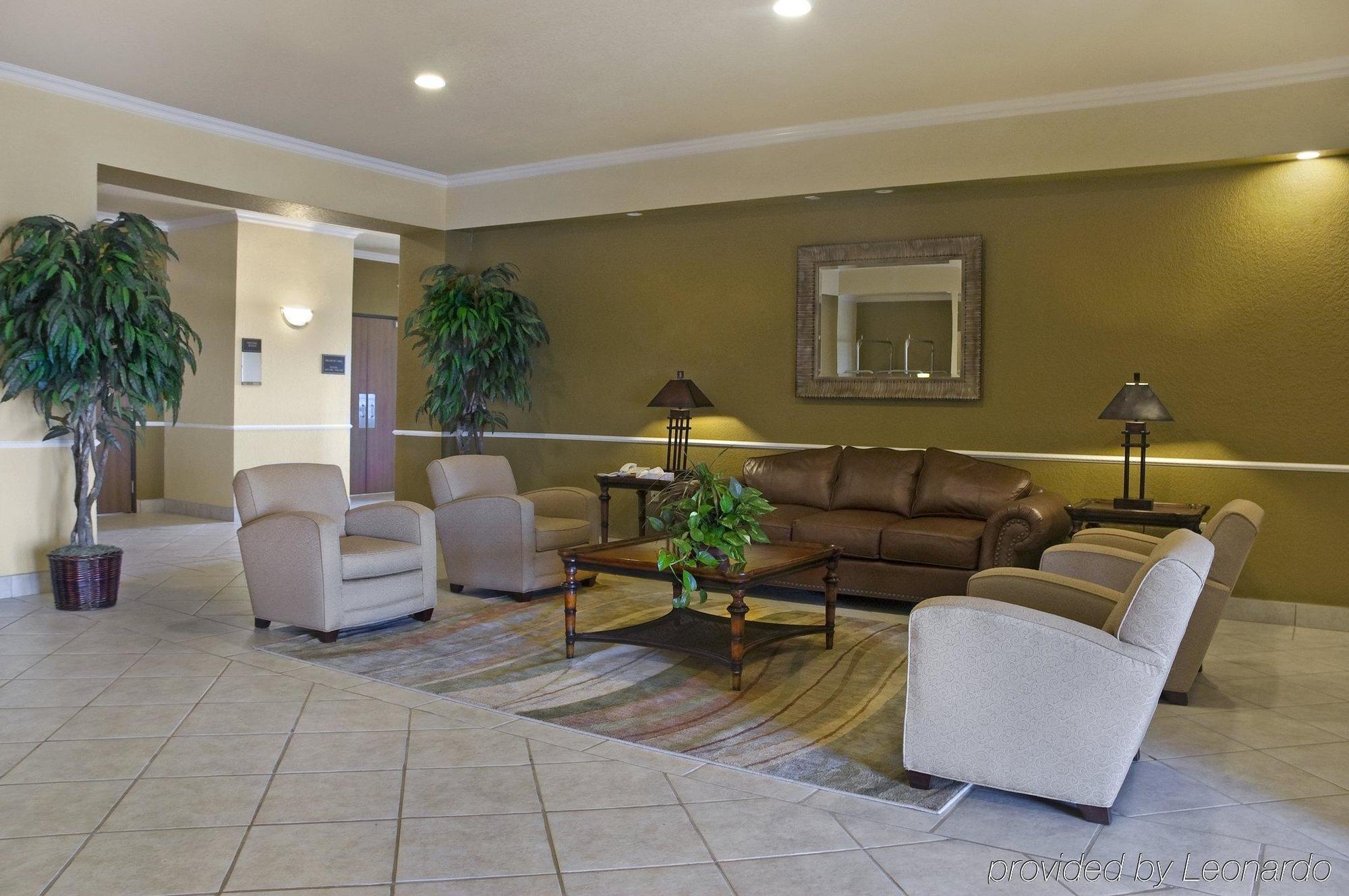 Pearsall Inn And Suites Interior foto